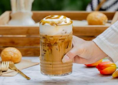 مقایسه موکا، ماکیاتو و کارامل ماکیاتو؛ نقش شیر در طعم قهوه مقایسه موکا، ماکیاتو و کارامل ماکیاتو؛ نقش شیر در طعم قهوه