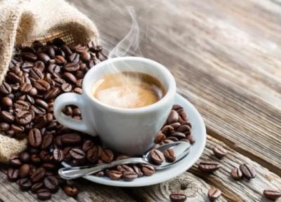 چرا پزشکان اروپایی قرن هفدهم قهوه را داروی قلب می دانستند؟ چرا پزشکان اروپایی قرن هفدهم قهوه را داروی قلب می دانستند؟